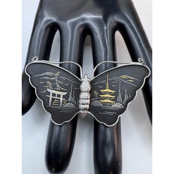 Vintage Amita Japanese Damascene Butterfly Pagoda Scene Sterling Silver Brooch - Picture 2 of 7